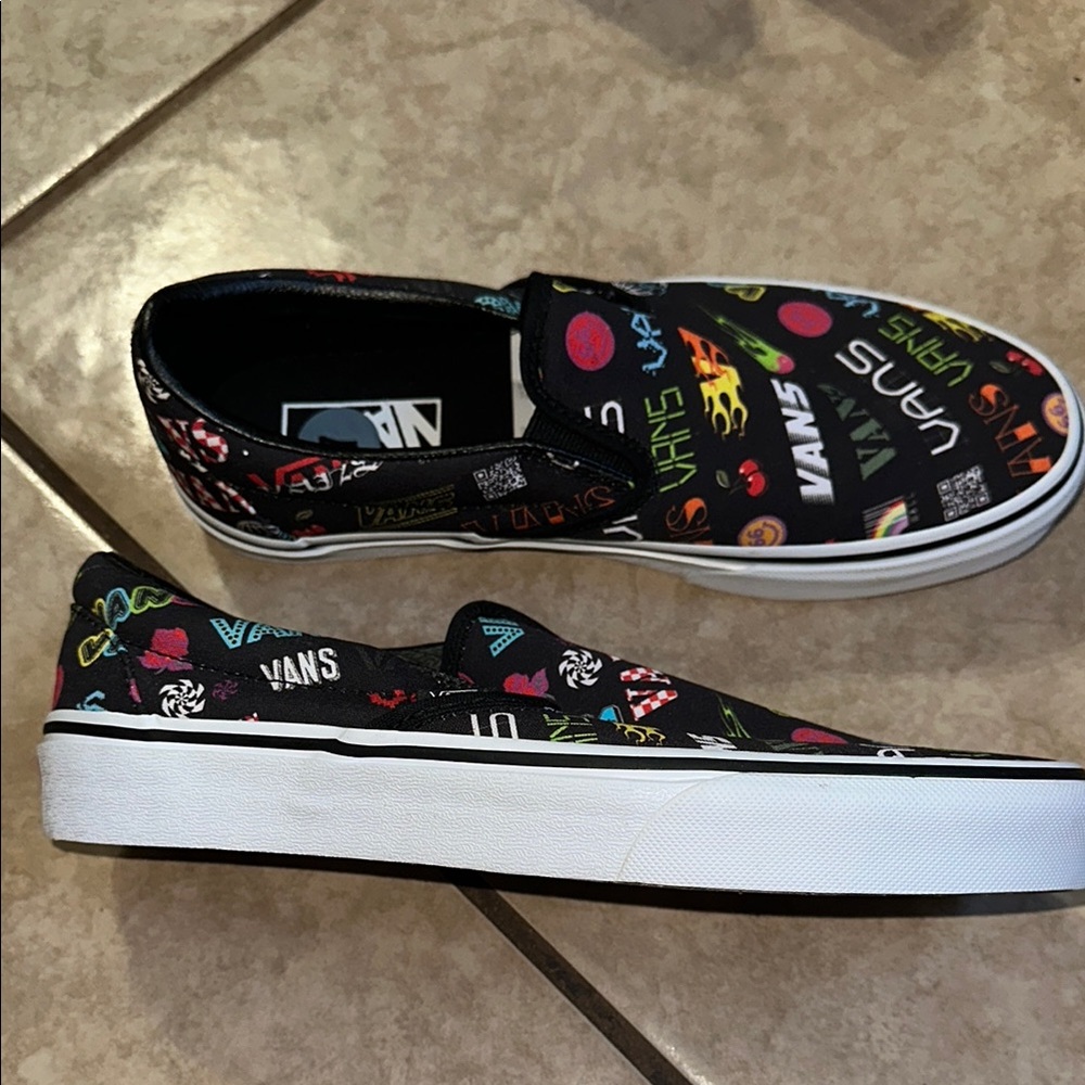 Vans Black Sneakers Slip-On Urban Style
